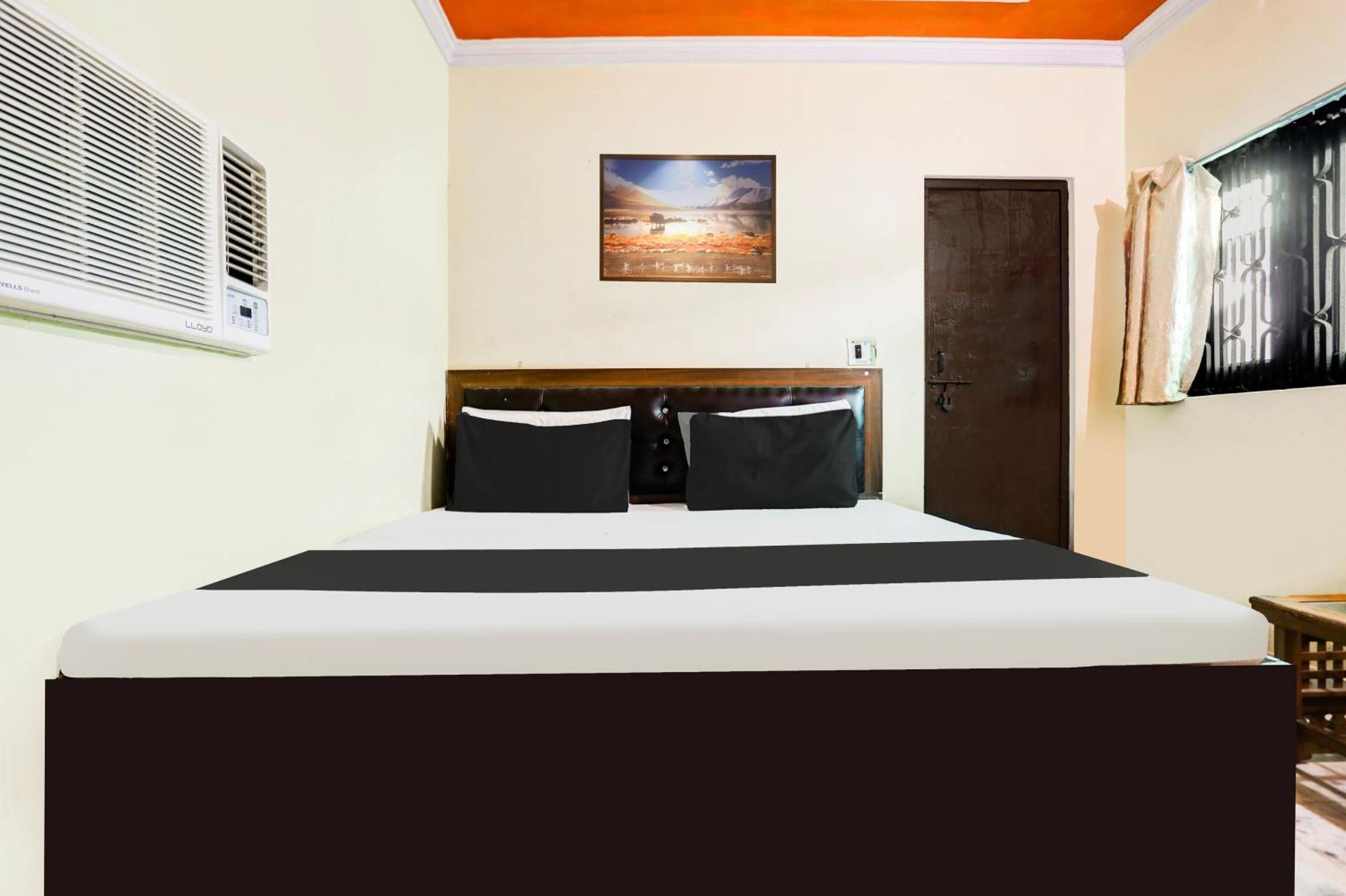 Hotel O Royal Classic Алигарх Экстерьер фото